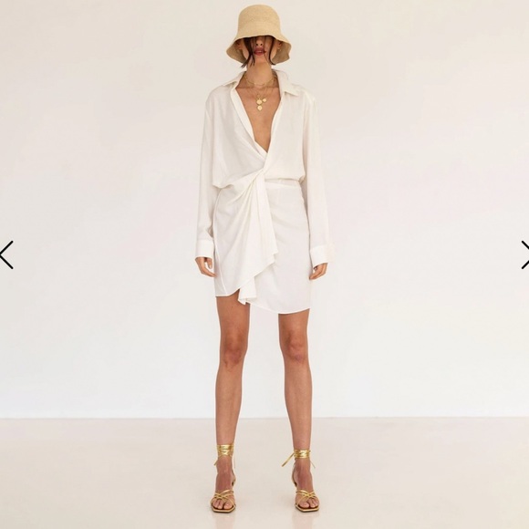 Wolf and Badger exclusive ! Multiple ways to wear - Picture 3 of 6